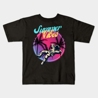 Summer vibes Kids T-Shirt